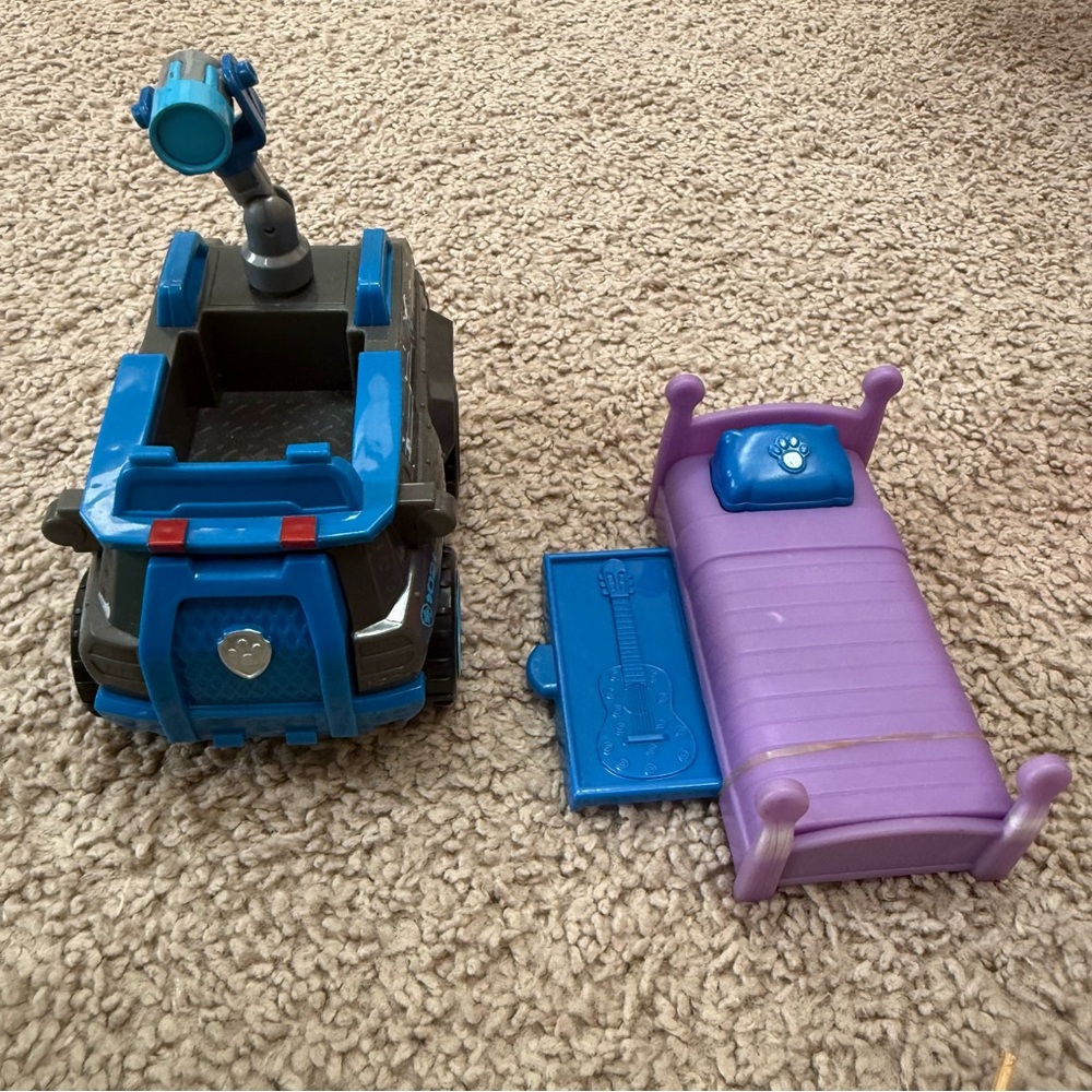 Paw Patrol Blue and Purple Vehicle Set
